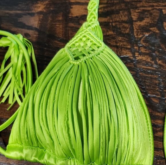 PQ Swim Mila Lime Bikini M Top/Large Bottom - Picture 8 of 13